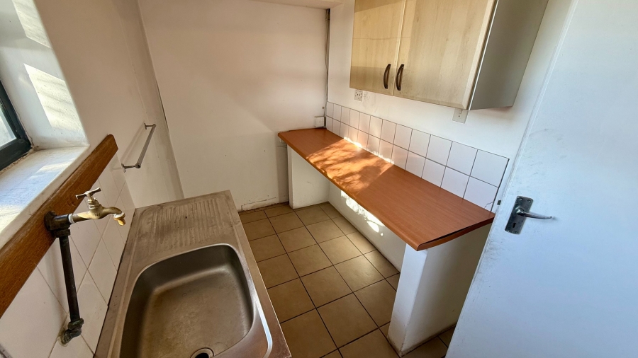 To Let commercial Property for Rent in Knysna Central Western Cape